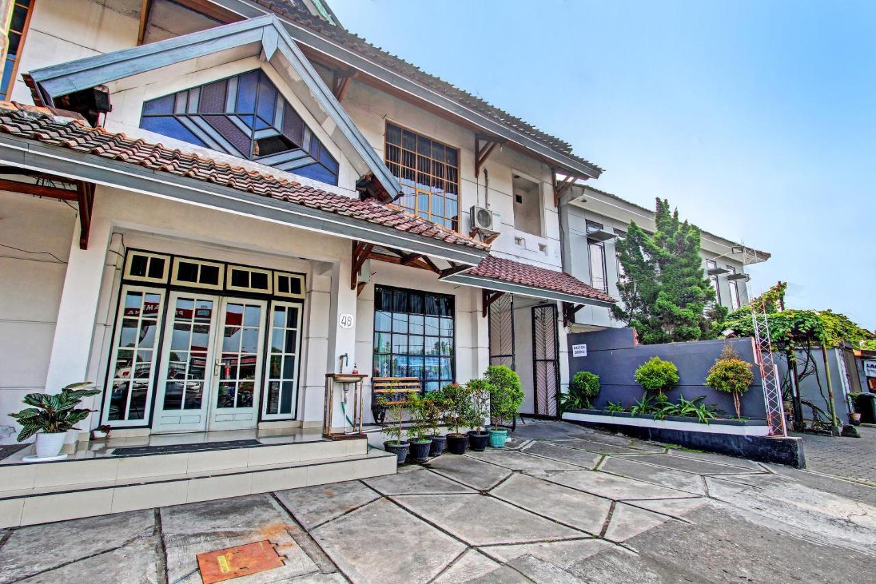 Oyo 91525 Hotel Bugisan Ngabean Bagian luar foto